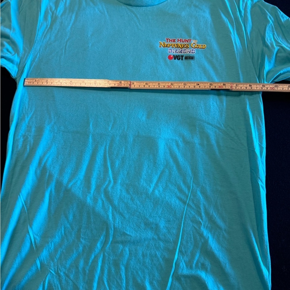RARE VGT Hunt for Neptune Casino Slot Turquoise Graphic T-Shirt Sz L - Picture 6 of 12
